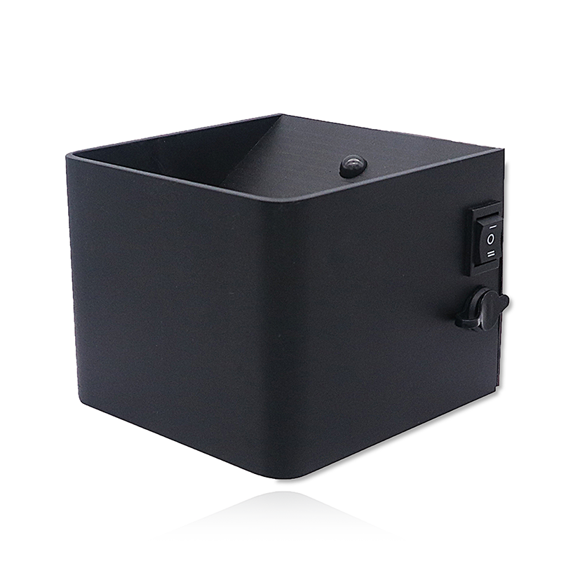 OPLAADBARE WANDLAMP 6W MET SENSOR
